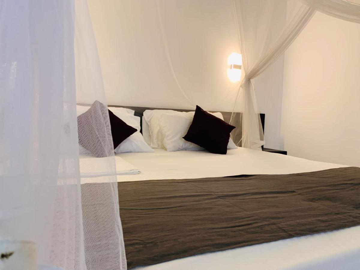 Milla Villa Hikkaduwa Ngoại thất bức ảnh